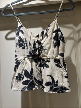 Floral Button-Front Peplum Tank Top - Cream & Black